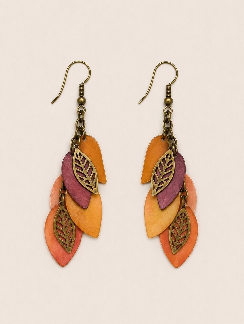 3/$30 VTG 1990s Autumn Antique Brass Shell Leaves Cluster Dangle Hook Earrings